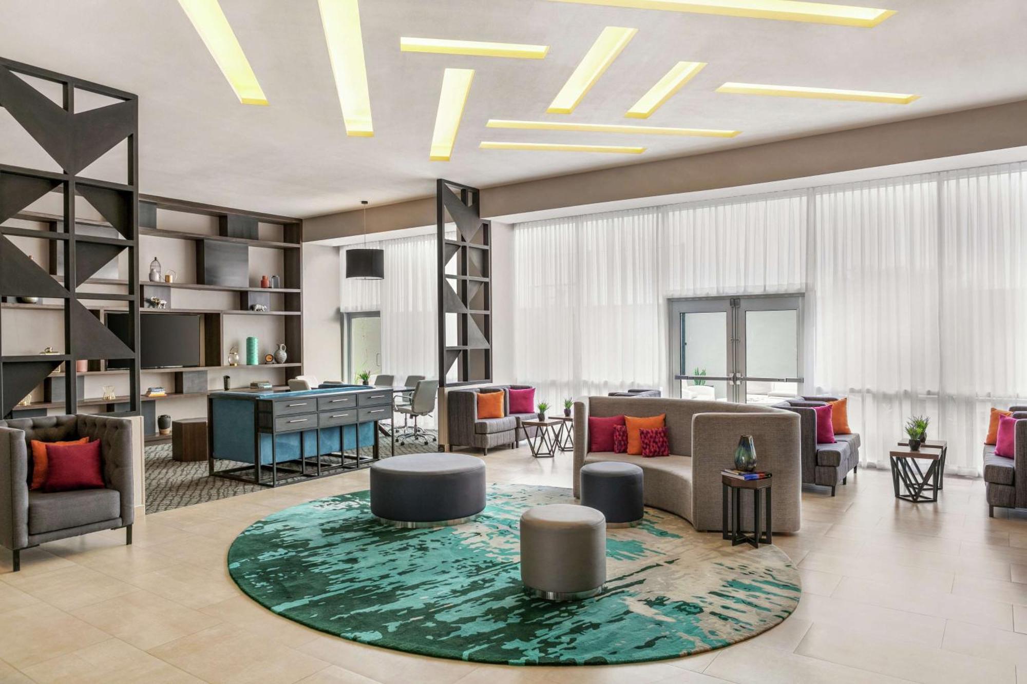 Hampton Inn By Hilton Monterrey Apodaca Exterior photo