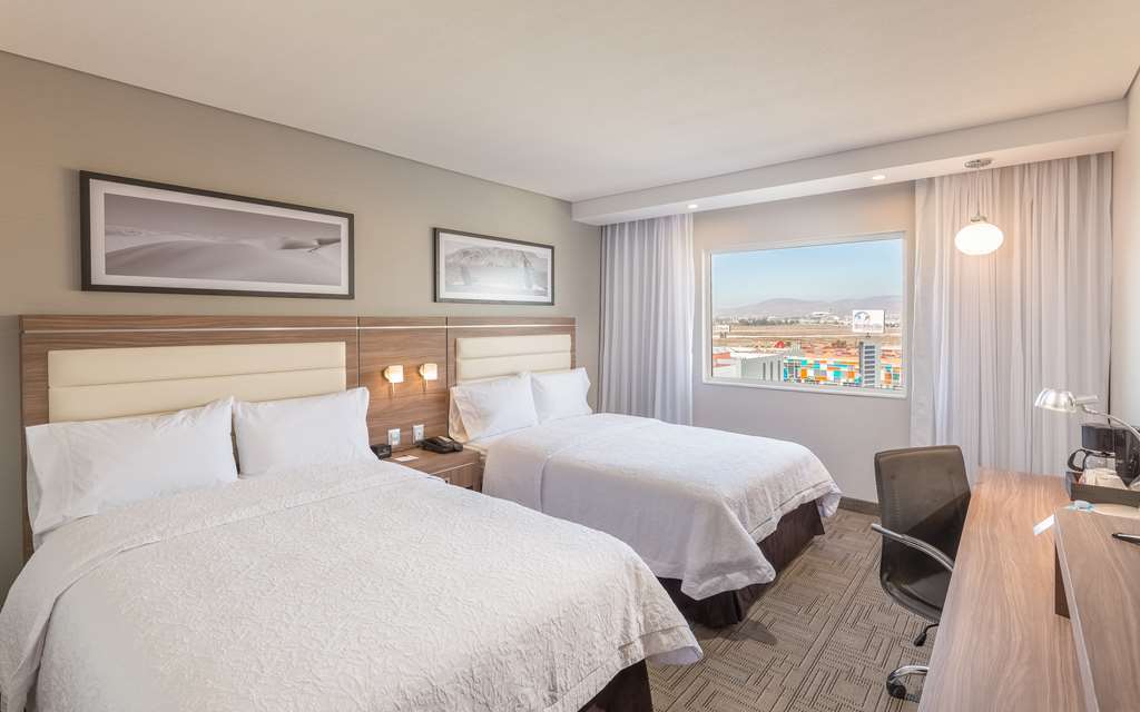 Hampton Inn By Hilton Monterrey Apodaca Room photo